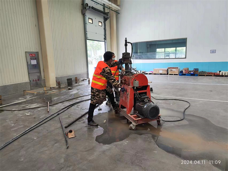 崇左厂房地面下沉塌陷注浆加固施工